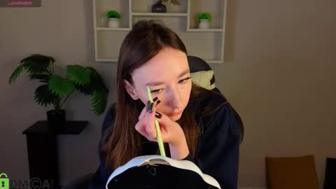 Snapshot of michelle__allen chatting on March 2026 12:56:02 AM Michelle online show from March 2026 12:56:02 AM