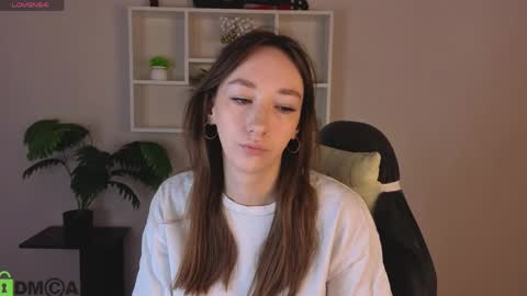 Snapshot of michelle__allen chatting on April 2026 01:10:02 AM Michelle online show from April 2026 01:10:02 AM