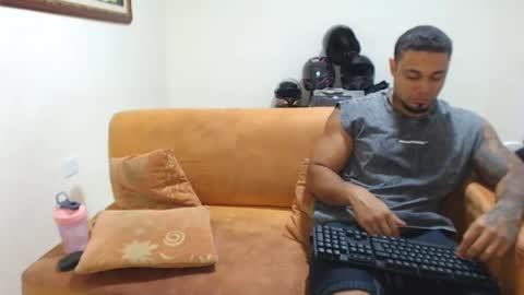 Snapshot of michelle_allen0104 chatting on February 2025 03:44:02 AM michelle_allen0104 online show from February 2025 03:44:02 AM