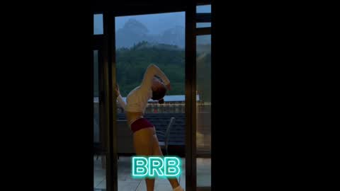 Michelle online show from February 2025 09:29:01 PM