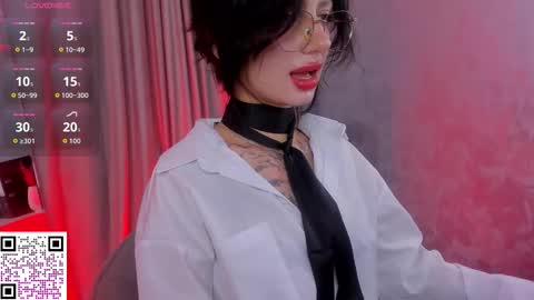 ichelle online show from October 2025 04:20:02 PM