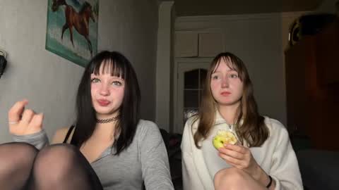 michelle_neely online show from September 2025 02:39:02 PM