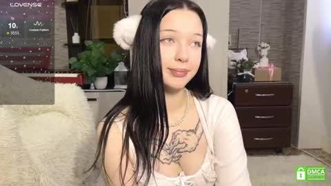 Snapshot of michelle_roze chatting on March 2025 09:53:01 AM Michelle online show from March 2025 09:53:01 AM