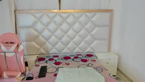 michelleblair1 online show from July 2026 01:07:01 PM