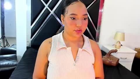 Michelle online show from October 2025 11:21:01 AM