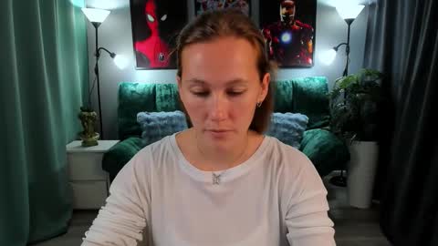 Snapshot of michelleortis chatting on November 2025 12:05:01 PM MichelleOrtis online show from November 2025 12:05:01 PM