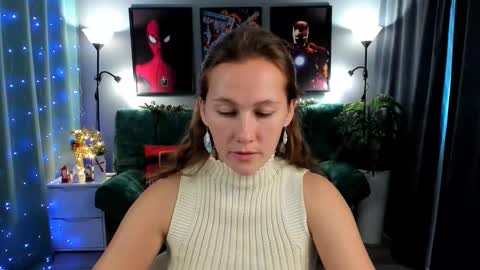 Snapshot of michelleortis chatting on December 2025 05:57:02 AM MichelleOrtis online show from December 2025 05:57:02 AM