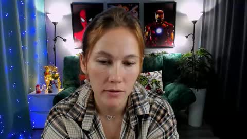 Snapshot of michelleortis chatting on December 2025 06:53:01 AM MichelleOrtis online show from December 2025 06:53:01 AM