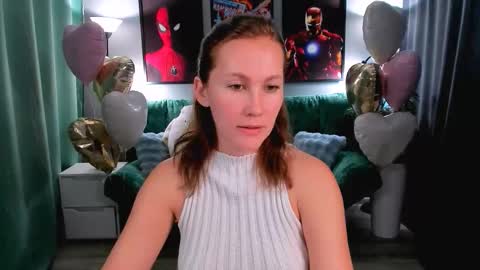 Snapshot of michelleortis chatting on February 2026 06:42:01 AM MichelleOrtis online show from February 2026 06:42:01 AM