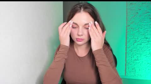 Snapshot of michelliibeautiful chatting on November 2025 05:46:02 PM Michellee online show from November 2025 05:46:02 PM