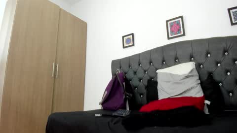 Snapshot of michellmorgans chatting on December 2025 11:17:01 AM michellmorgans online show from December 2025 11:17:01 AM