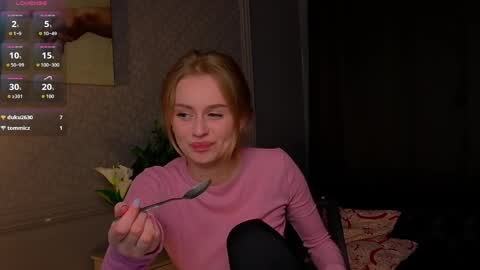 Micky online show from March 2026 07:14:01 PM