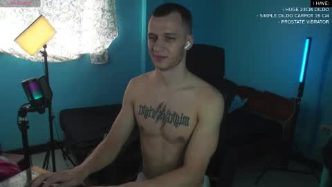 Snapshot of mickey_pict chatting on February 2025 05:51:02 AM Mickey online show from February 2025 05:51:02 AM