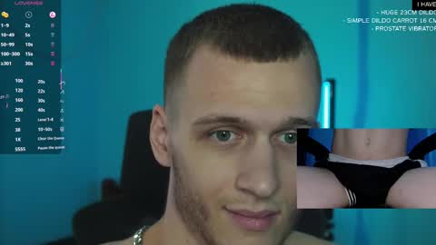 Snapshot of mickey_pict chatting on February 2025 05:30:02 AM Mickey online show from February 2025 05:30:02 AM