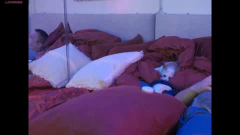 Snapshot of mickeyshyne69 chatting on February 2025 06:08:02 PM Mickey online show from February 2025 06:08:02 PM