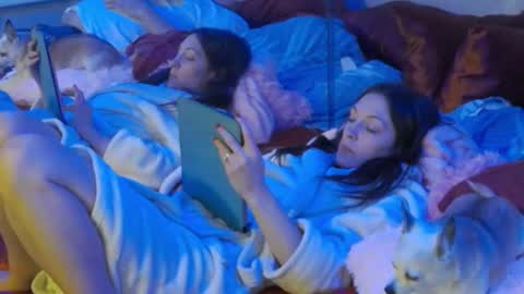 Snapshot of mickeyshyne69 chatting on February 2025 01:47:02 AM Mickey online show from February 2025 01:47:02 AM