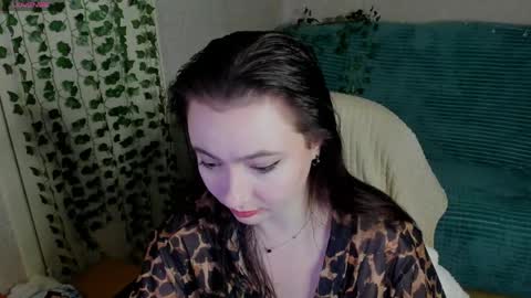 Micky online show from June 2026 06:19:01 PM