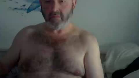 Snapshot of midhir chatting on February 2025 06:02:02 PM kike online show from February 2025 06:02:02 PM