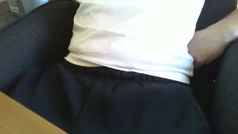 Snapshot of midlifemuscle17941 chatting on April 2026 04:46:02 PM midlifemuscle17941 online show from April 2026 04:46:02 PM