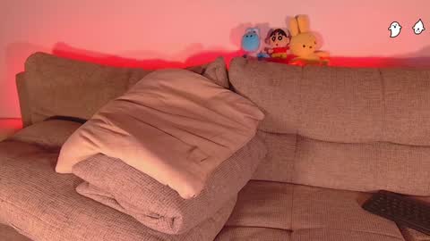 Snapshot of midnight__muse chatting on December 2024 08:23:02 AM Rain online show from December 2024 08:23:02 AM