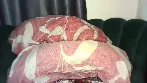 Kelly online show from September 2025 06:34:01 PM