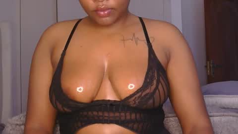 Snapshot of midnight_goddess chatting on May 2026 11:48:01 AM Kelly online show from May 2026 11:48:01 AM
