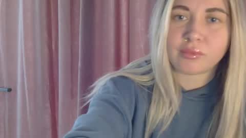 Snapshot of midnight_lace1 chatting on February 2026 09:30:01 AM Midnight lace1 online show from February 2026 09:30:01 AM