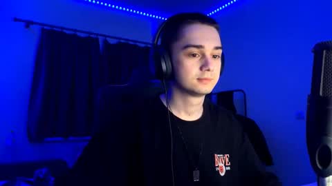 Peep online show from February 2026 09:27:02 PM