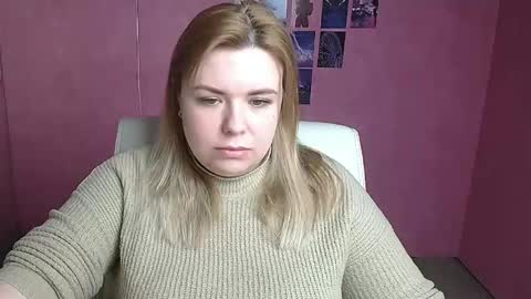 Snapshot of midnightmariana chatting on December 2025 06:42:02 AM Mariana online show from December 2025 06:42:02 AM