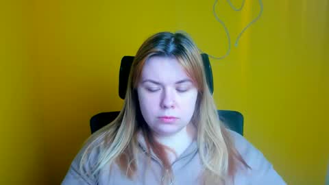 Snapshot of midnightmariana chatting on March 2026 12:08:01 PM Mariana online show from March 2026 12:08:01 PM