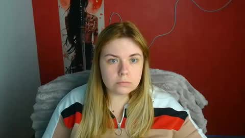 Snapshot of midnightmariana chatting on April 2026 11:22:02 AM Mariana online show from April 2026 11:22:02 AM