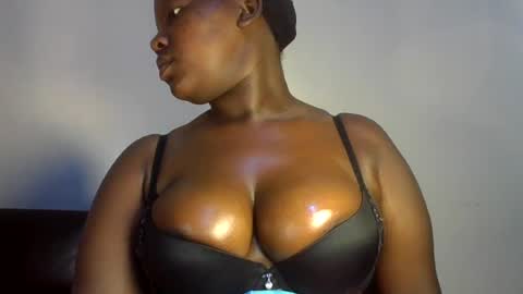 midnightt_curves online show from June 2026 08:25:02 AM