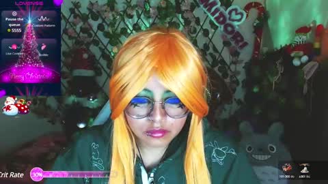 Snapshot of midoriquinn chatting on December 2024 11:32:01 PM Midori 7u7 online show from December 2024 11:32:01 PM