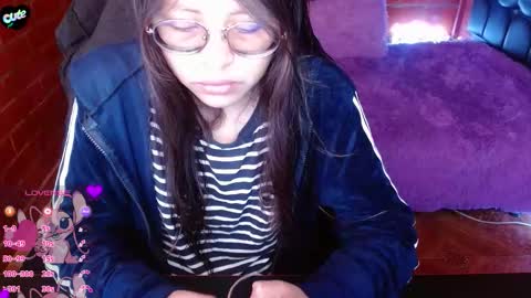 Midori 7u7 online show from March 2026 03:17:01 PM