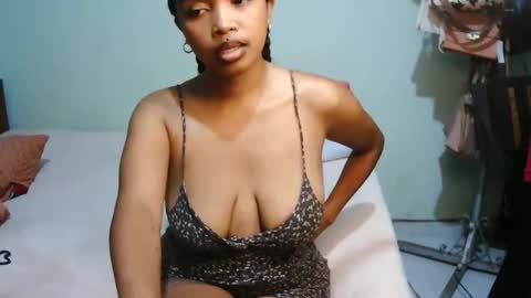 Snapshot of miel_07 chatting on April 2026 08:31:02 PM miel_07 online show from April 2026 08:31:02 PM