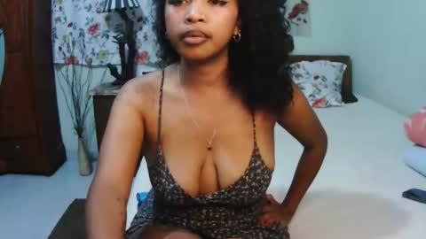 Snapshot of miel_07 chatting on May 2026 08:12:02 AM miel_07 online show from May 2026 08:12:02 AM
