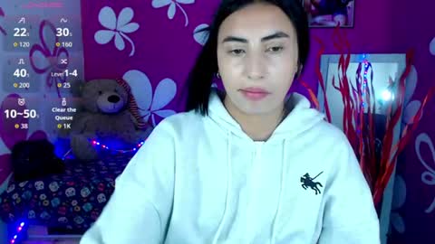 Nicole online show from July 2026 11:27:02 AM