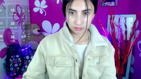 Nicole online show from July 2026 10:35:02 AM
