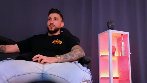 MightyAaron online show from February 2025 12:57:02 PM