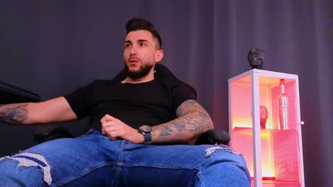 MightyAaron online show from February 2025 02:05:01 PM