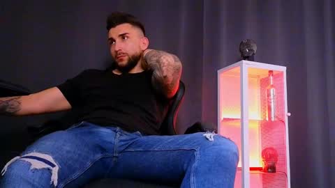 MightyAaron online show from February 2025 08:48:01 AM