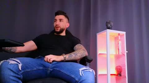 MightyAaron online show from February 2025 05:58:02 AM