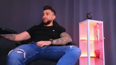 MightyAaron online show from February 2025 01:49:02 PM