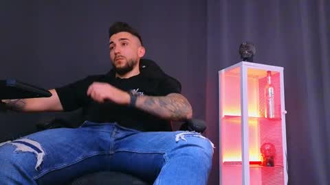 MightyAaron online show from February 2025 12:19:01 PM