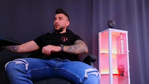 MightyAaron online show from February 2025 07:09:02 AM