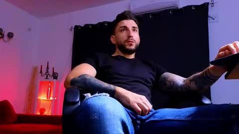 MightyAaron online show from September 2025 02:56:02 AM