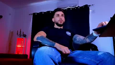 Snapshot of mightyaaron chatting on July 2026 06:47:02 AM MightyAaron online show from July 2026 06:47:02 AM