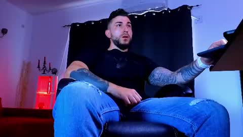 Snapshot of mightyaaron chatting on July 2026 09:52:02 AM MightyAaron online show from July 2026 09:52:02 AM