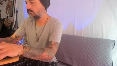 Miguel Angel online show from June 2026 02:16:01 PM