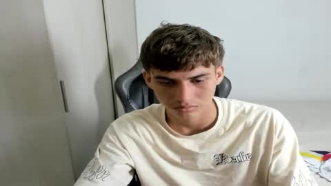 Snapshot of miguel_hz chatting on September 2025 05:45:02 AM Miguel Hernandez online show from September 2025 05:45:02 AM